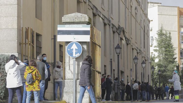 Imagen de la cola de uno de los ltimos cribados en el Hospital Virgen de la Montaa de Cceres Imagen de la cola de uno de los ltimos cribados en el Hospital Virgen de la Montaa de Cceres